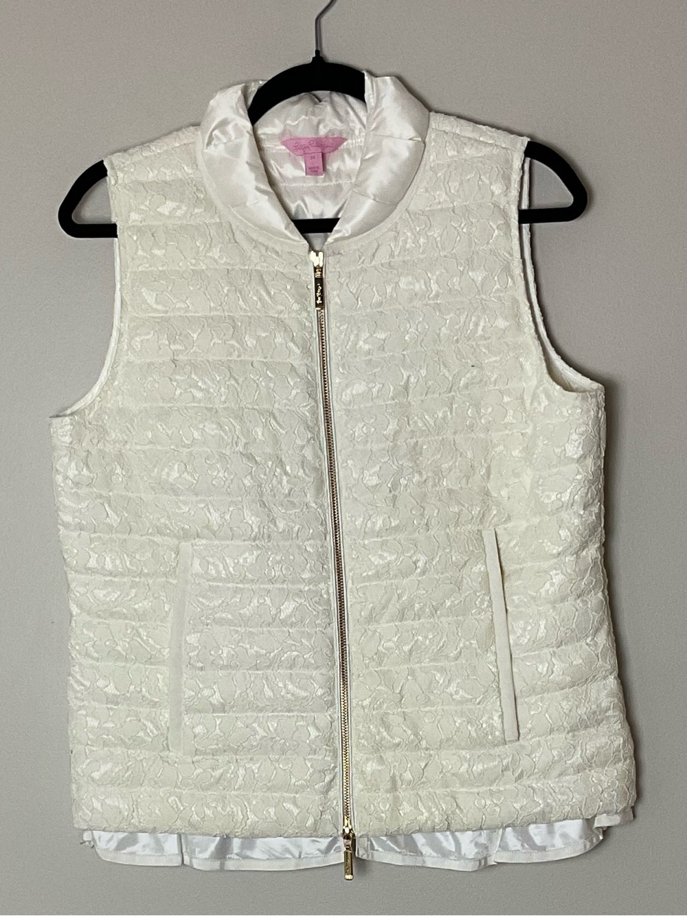 Lilly Pulitzer Cora Ivory Lace-Overlay Puffer Vest Romantic Wedding Feminine M